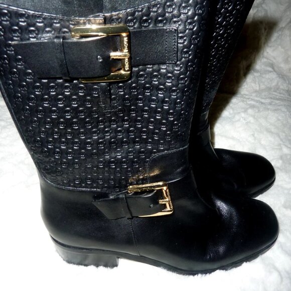 Excellent MINT Michael Kors MK Black Leather Boots Gold Buckles Size 7.5 Medium - Picture 2 of 4